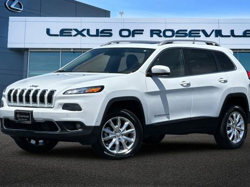 Used 2016 Jeep Cherokee Limited w/ Luxury Group AWD/4WD image 1