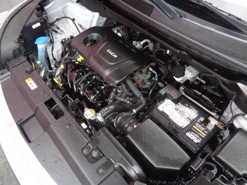 Used 2018 Kia Soul FWD image 3