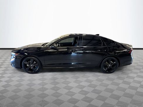 Used 2024 Honda Accord Sport image 4