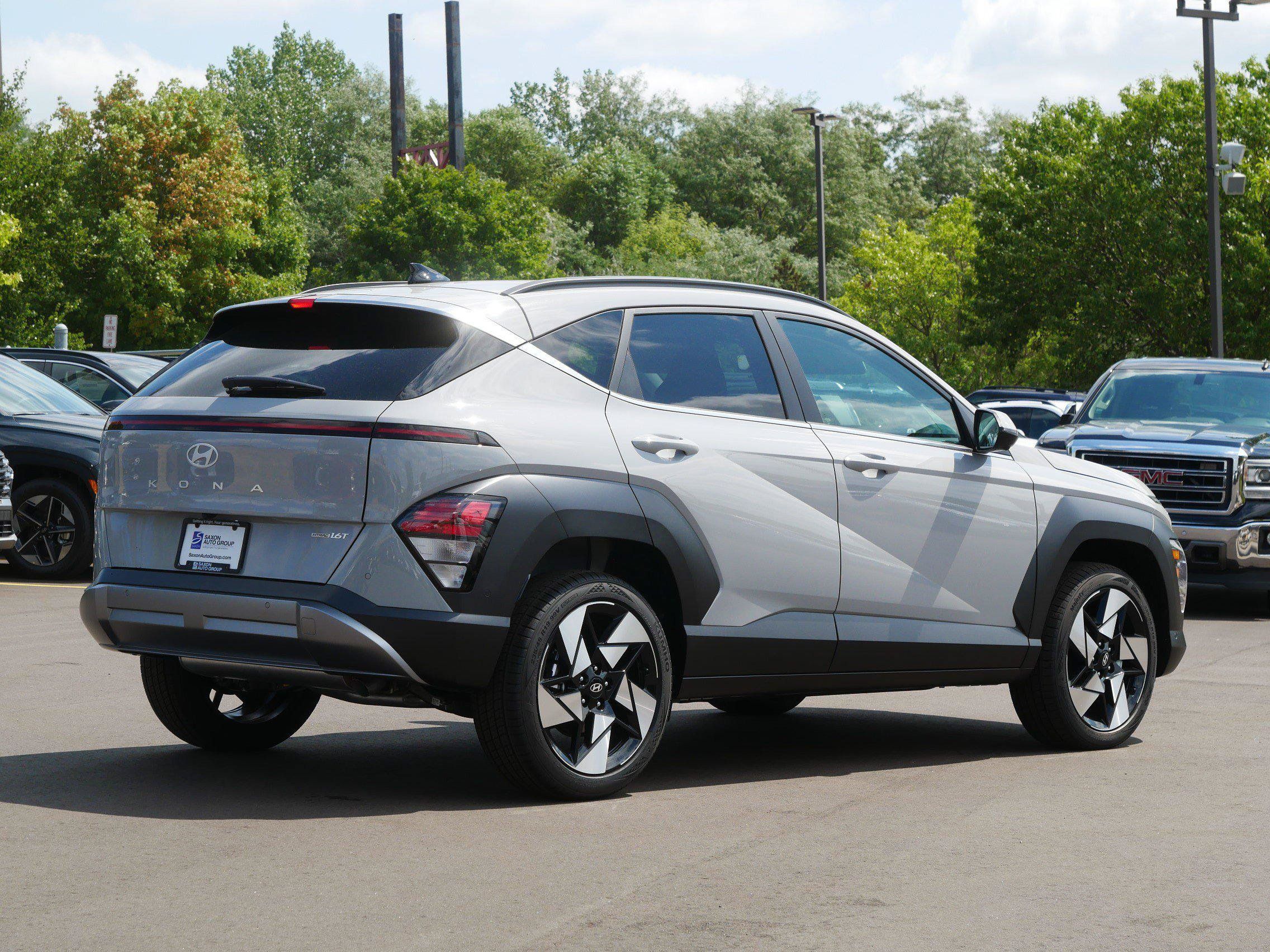 New 2026 Hyundai Kona Limited AWD/4WD image 3