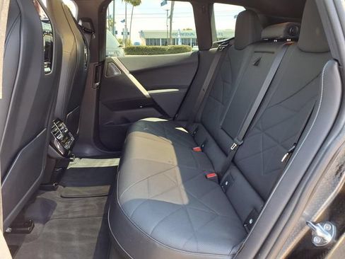 Used 2023 BMW iX xDrive50 w/ Premium Package AWD/4WD image 11