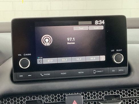 Used 2025 Honda HR-V Sport image 14