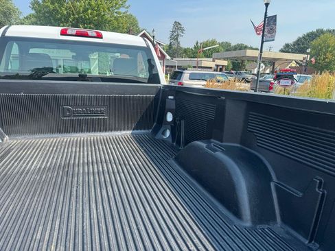 Used 2025 Chevrolet Silverado 1500 W/T RWD image 8
