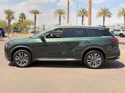 Certified 2026 INFINITI QX60 Luxe w/ Family Package FWD image 3