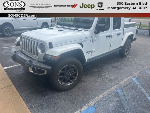 Used 2023 Jeep Gladiator Overland w/ LED Lighting Group AWD/4WD image 1
