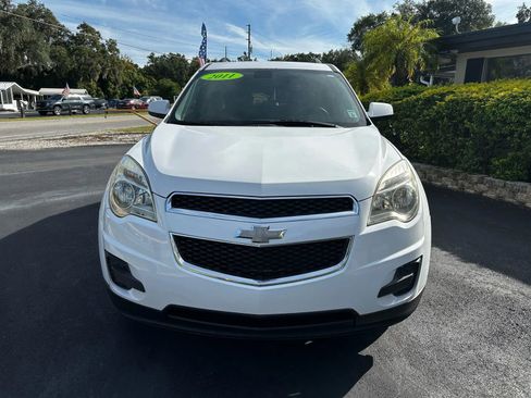 Used 2011 Chevrolet Equinox LT w/ Driver Convenience Package image 2