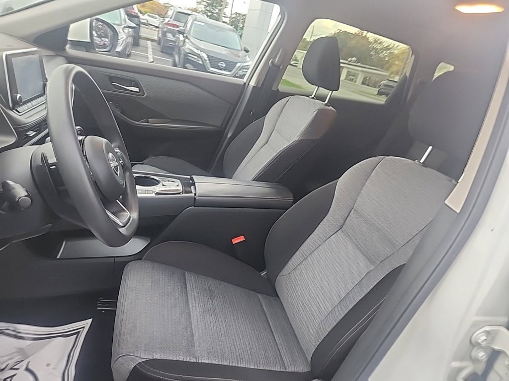 Certified 2023 Nissan Rogue SV AWD/4WD image 14