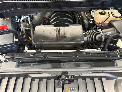 Used 2021 Chevrolet Silverado 1500 LT image 22