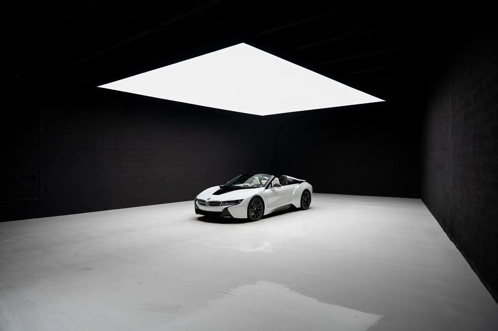 Used 2019 BMW i8 Roadster AWD/4WD image 50