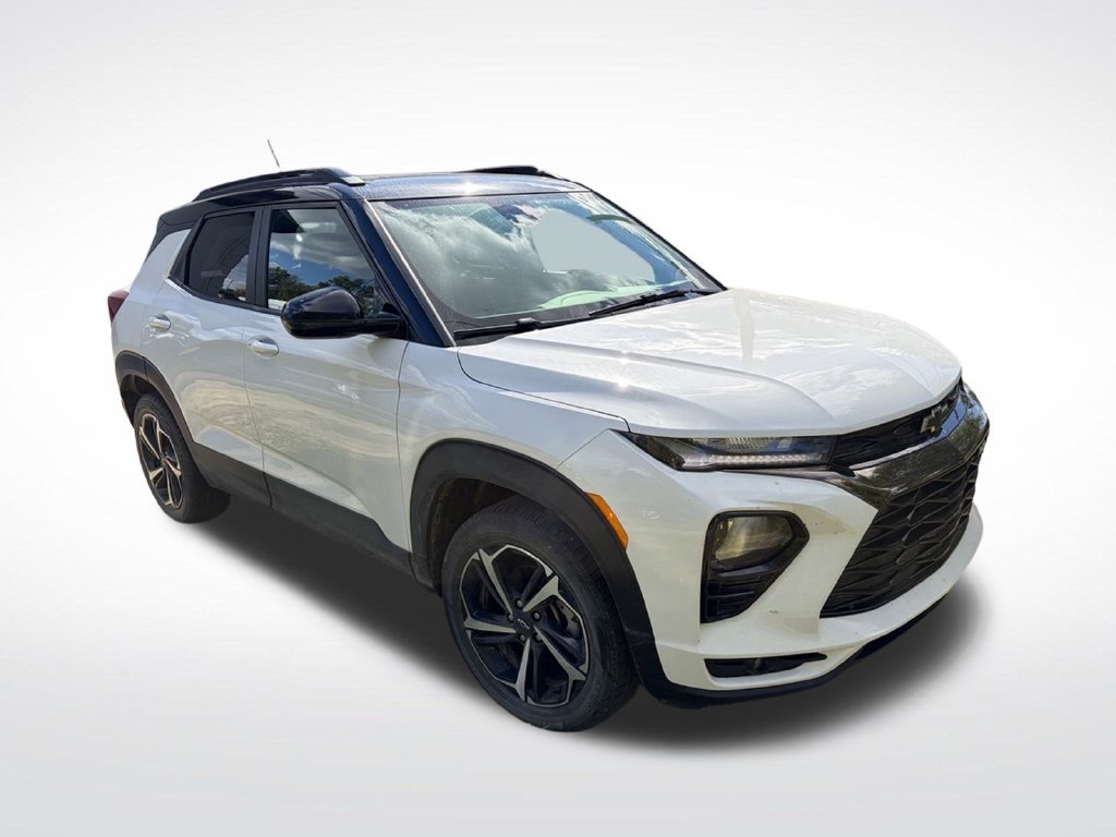 Used 2023 Chevrolet TrailBlazer RS w/ Convenience Package AWD/4WD image 9