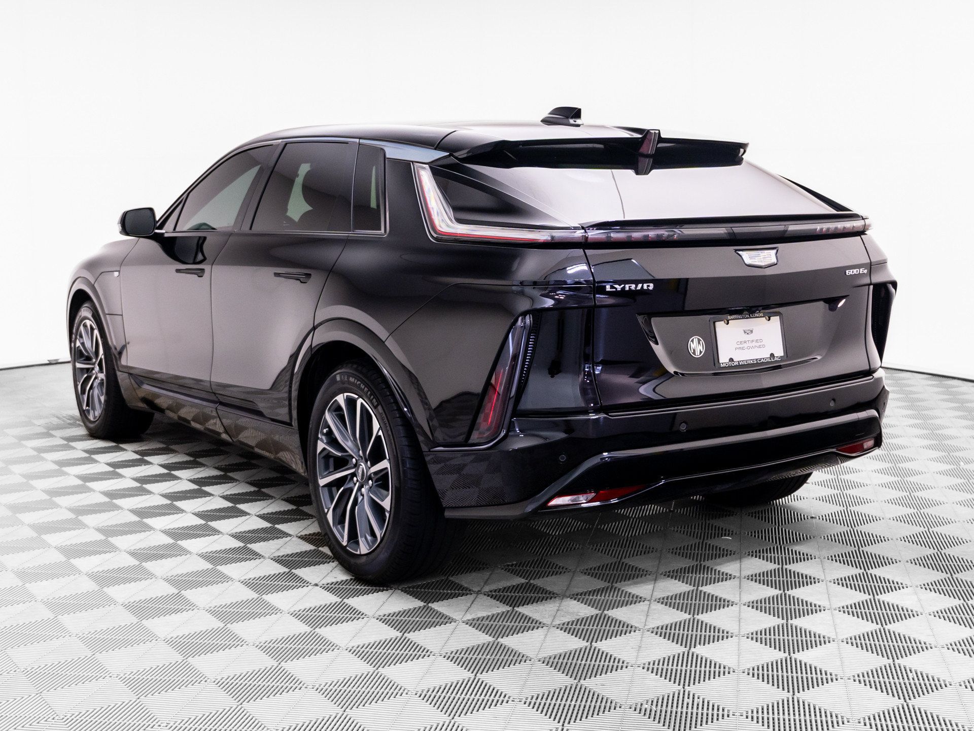 Used 2024 Cadillac Lyriq Sport w/ LPO, Floor Liner Package AWD/4WD image 3