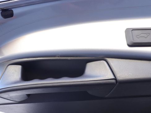 Used 2023 Toyota RAV4 XLE w/ Convenience Package image 18