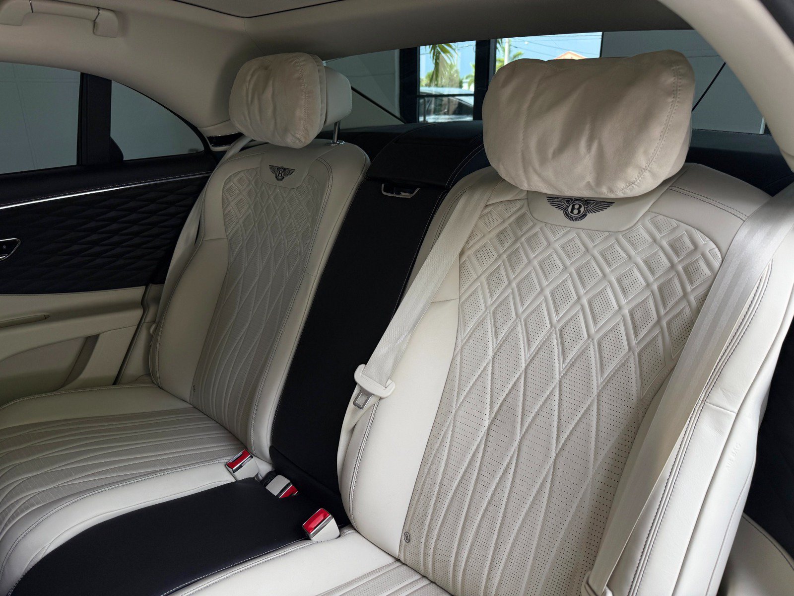 Used 2020 Bentley Flying Spur W12 AWD/4WD image 30