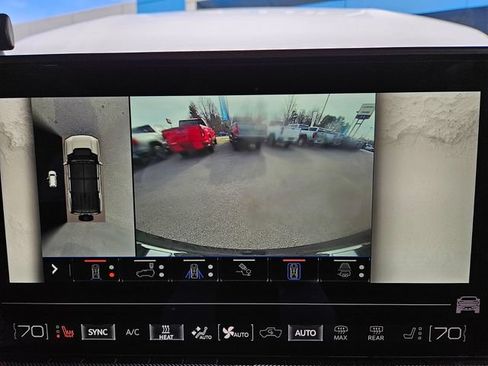 Used 2024 GMC Hummer EV 3X AWD/4WD image 32