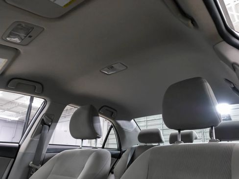 Used 2013 Toyota Corolla L image 31