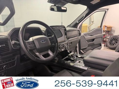 Used 2022 Ford F150 XLT w/ Equipment Group 302A High image 9