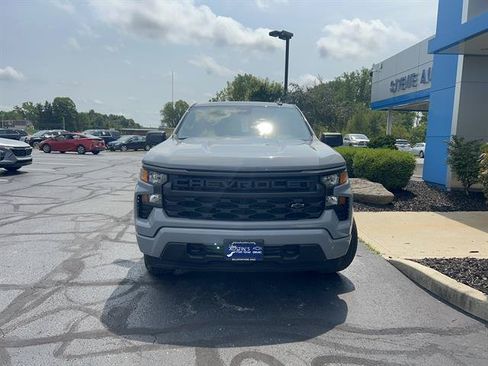 Used 2024 Chevrolet Silverado 1500 Custom w/ LPO, Dark Essentials Package AWD/4WD image 2