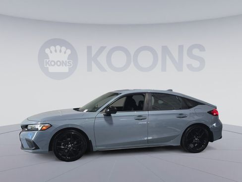 Used 2023 Honda Civic Sport image 7