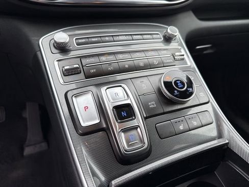 Used 2023 Hyundai Santa Fe SEL image 10