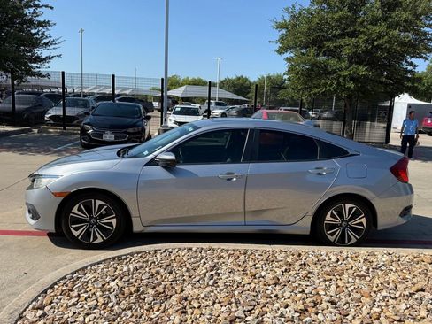 Used 2017 Honda Civic EX-L image 2