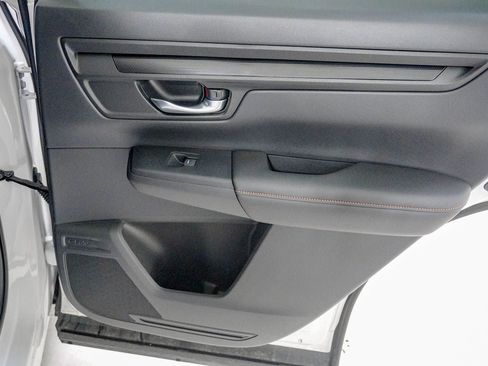 Certified 2026 Honda CR-V Sport image 31