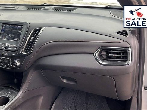 Used 2024 Chevrolet Equinox RS w/ LPO, Floor Liner Package FWD image 28