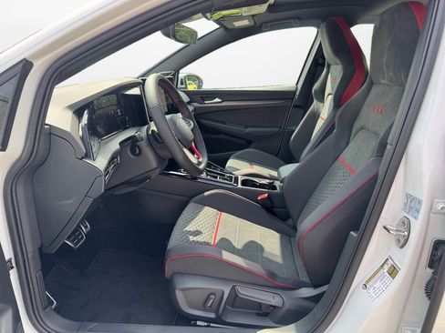 New 2025 Volkswagen GTI SE image 9
