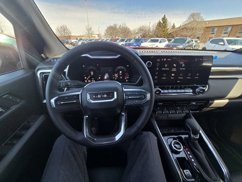 New 2025 GMC Canyon Elevation w/ Convenience Package image 3