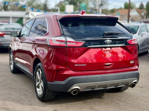 Used 2019 Ford Edge SEL w/ Equipment Group 201A AWD/4WD image 3