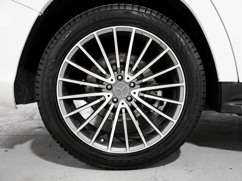 Used 2014 Mercedes-Benz GL 550 4MATIC image 43