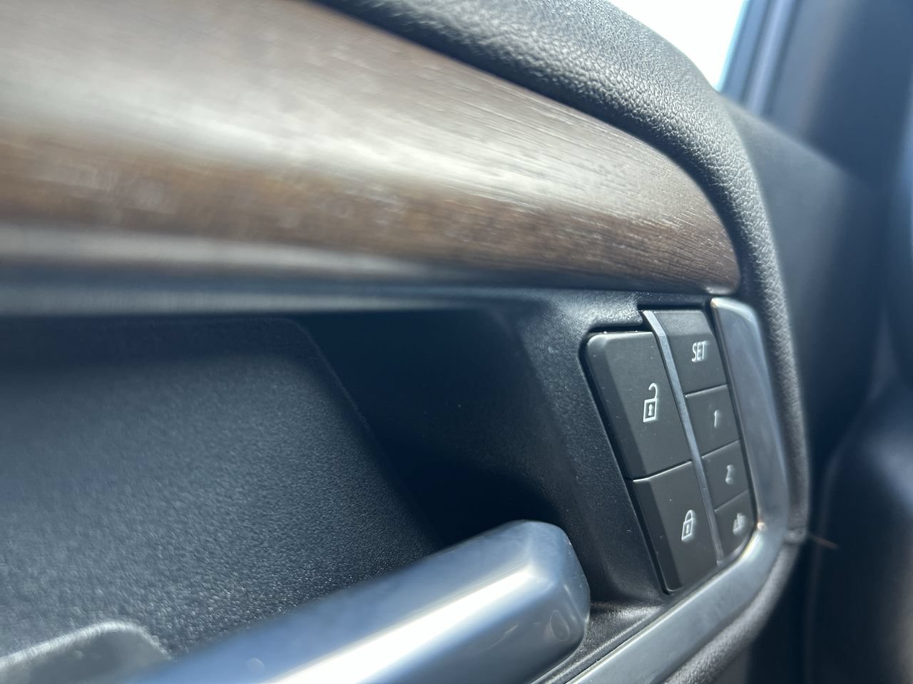 Used 2025 Chevrolet Silverado 2500 High Country w/ High Country Premium Package AWD/4WD image 37