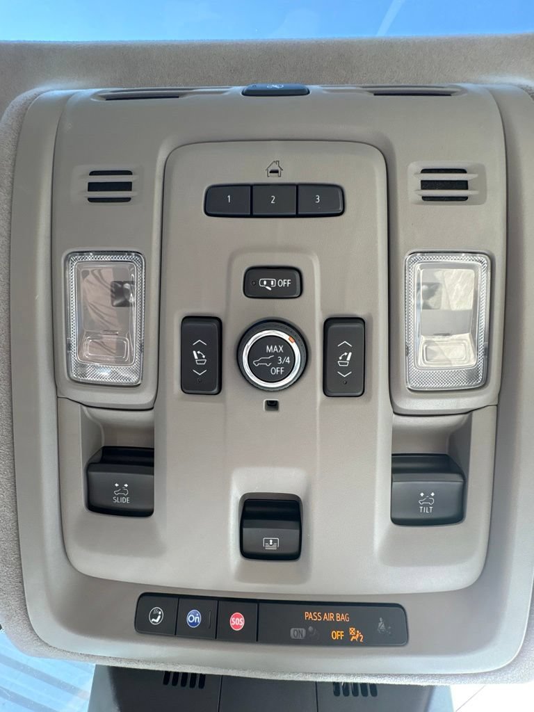 Used 2022 Cadillac Escalade Sport Platinum AWD/4WD image 31