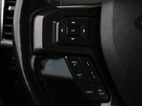Used 2021 Ford Expedition Limited AWD/4WD image 9