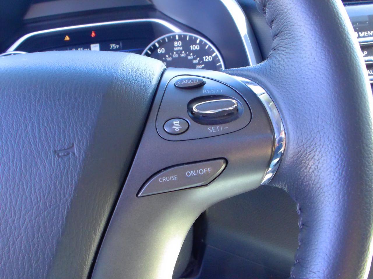 Used 2024 Nissan Murano SL FWD image 18