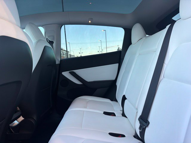 Used 2021 Tesla Model Y 2WD image 20