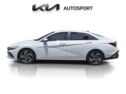 Used 2024 Hyundai Elantra SEL w/ Convenience Package FWD image 13