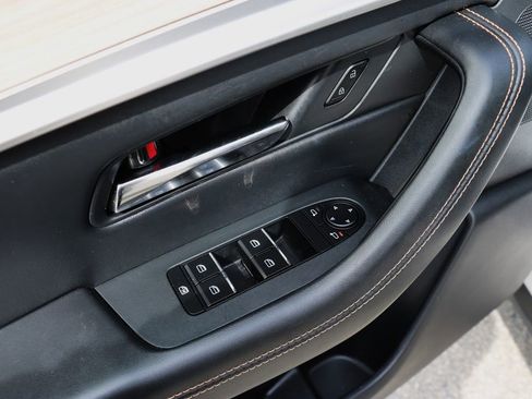 Used 2025 MAZDA CX-90 3.3 Turbo w/ Premium Sport Pkg image 10