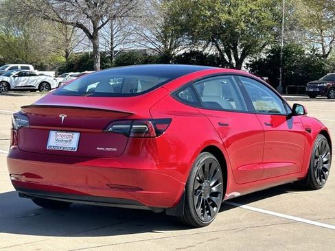 Used 2023 Tesla Model 3 Performance image 4