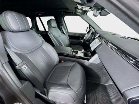New 2026 Land Rover Range Rover SE AWD/4WD image 30