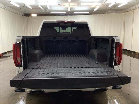 Used 2024 GMC Sierra 1500 Denali Ultimate AWD/4WD image 7
