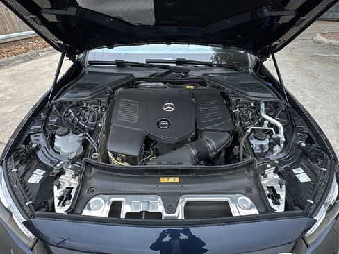 Used 2024 Mercedes-Benz E 350 4MATIC Sedan image 31