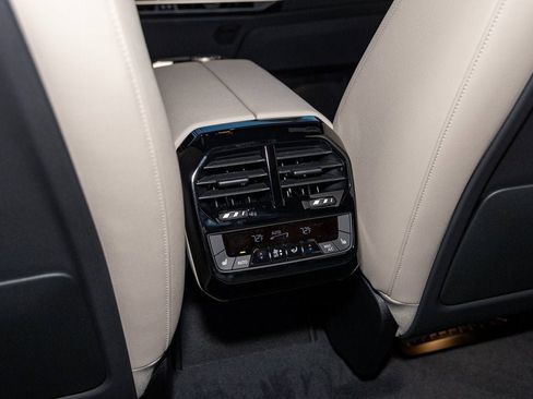 New 2026 BMW iX xDrive45 w/ Premium Package image 37