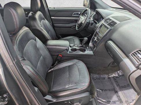 Used 2018 Ford Explorer Sport w/ Equipment Group 401A AWD/4WD image 22