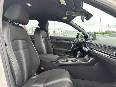 Used 2024 Honda Civic Sport image 23