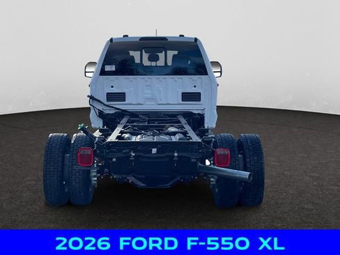 New 2026 Ford F550 4x4 Crew Cab Super Duty w/ XL Chrome Package image 4
