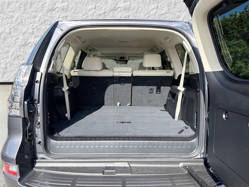 Used 2022 Lexus GX 460 Premium w/ Premium Plus Package AWD/4WD image 12
