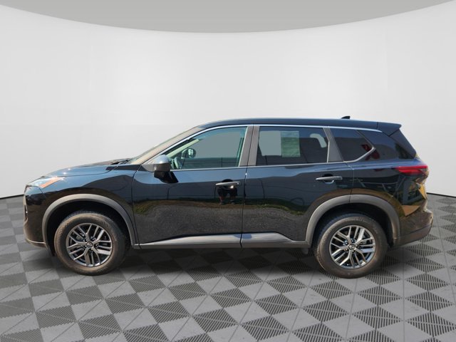 Certified 2025 Nissan Rogue S AWD/4WD image 5