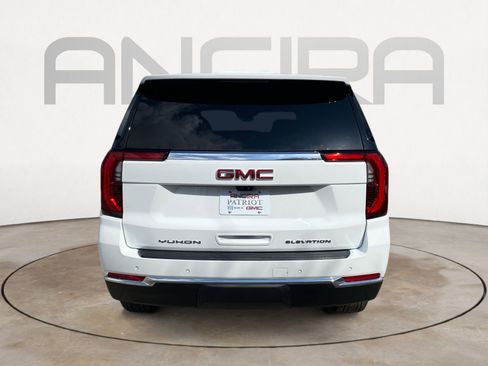 New 2026 GMC Yukon XL Elevation image 7