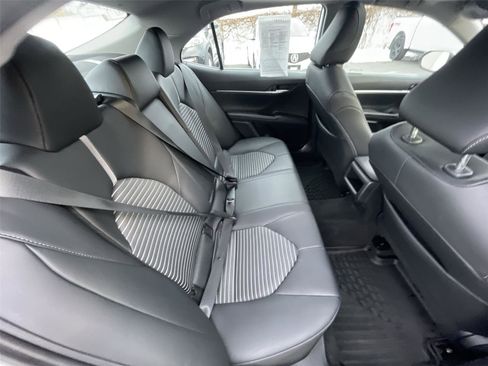 Used 2023 Toyota Camry SE image 22