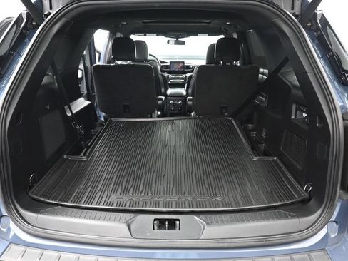 Used 2021 Ford Explorer ST w/ Equipment Group 401A AWD/4WD image 34